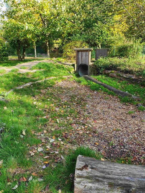 Abenteuerspielplatz auf dem Schulhof
